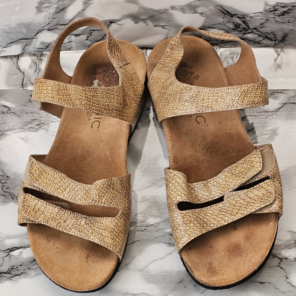 Vionic Valencia Reptile Print Adjustable Strappy Orthotic Comfort Sandal size 7 - Picture 2 of 9